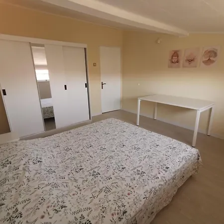 Апартаменты хармония център в стария град *