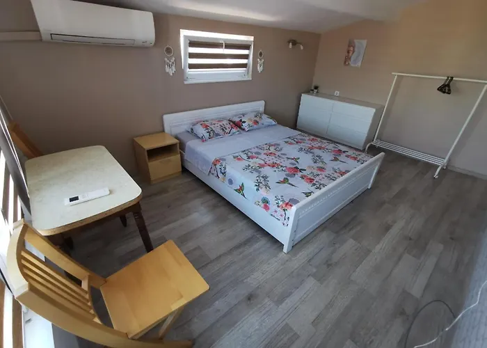 хармония център в стария град